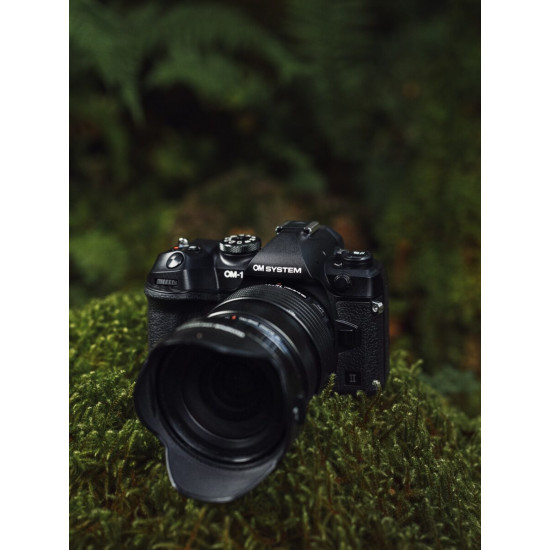 Olympus OM System OM-1 II body black w. CB-USB13 USB cable,  Shoulder strap, BLX-1 Li-ion battery