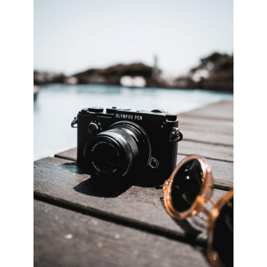 Olympus 45mm 1:1.8 BLACK M.ZUIKO DIGITAL (ET-M4518) Lense Micro FT